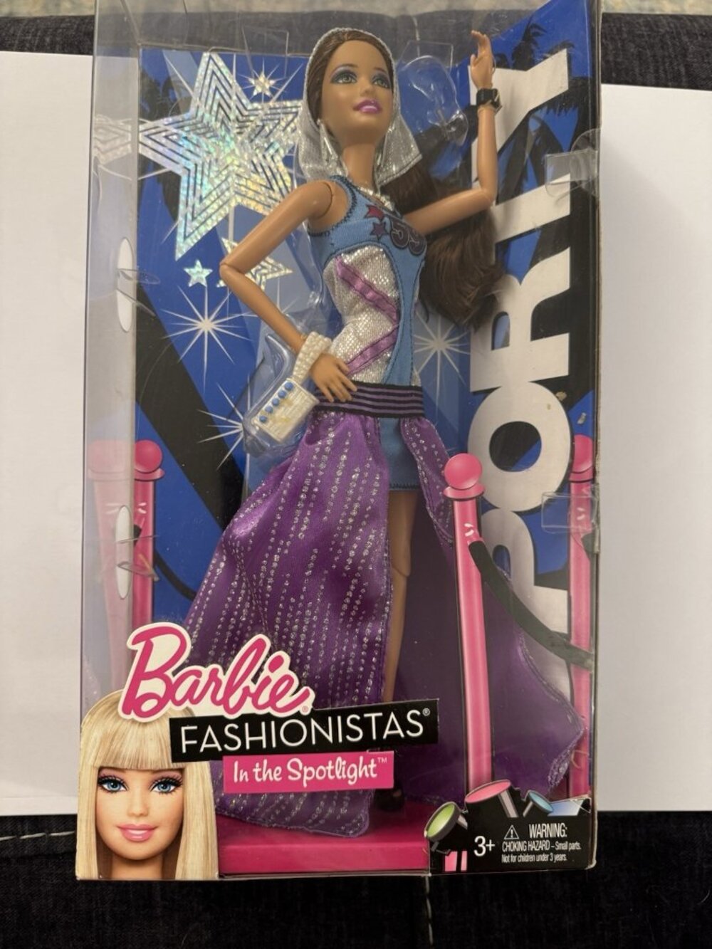 Barbie Fashionistas SPORTY Swappin Styles In The Spotlight MATTEL 2010 BB18